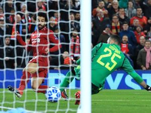 Mohamed Salah Si Nuklir Liverpool Jadi Perhatian Besar MU