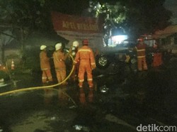 Kebakaran di Polsek Ciracas, 4 Unit Damkar Dikerahkan