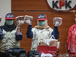Cempaka Kode Duit Pemerasan Bupati Cianjur