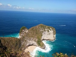 Nusa Penida yang Makin Jadi Idola