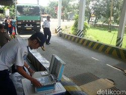 Jembatan Timbang Online Solusi Berantas Pungli Truk Obesitas