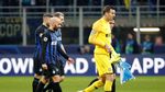 Si Ular Besar Tak Berbisa di Meazza