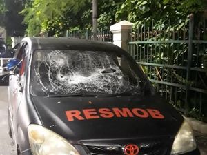 Polsek Ciracas Dirusak, Kerugian Ditaksir Rp 1 Miliar Polsek Ciracas Dirusak, Kerugian Ditaksir Rp 1 Miliar