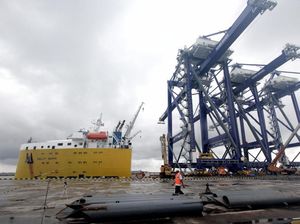 Lagi, Pelindo I Datangkan Tiga Container Craine Baru