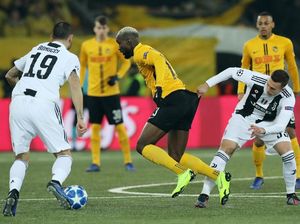 Video: Kejutan Young Boys untuk Si Nyonya Tua