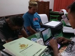 Mark Up Dana Desa, Kades dan Bendahara di Pasuruan Dicokok