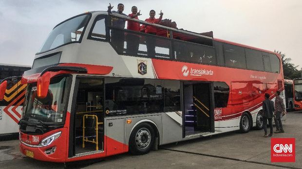 Bus yang akan digunakan pemain Persija Jakarta saat pawai juara Liga 1 2018, Sabtu (15/12).