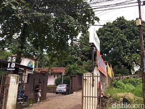 Sudah Sebulan Adik Emil Dardak Tolak Kamar Kos Dibersihkan