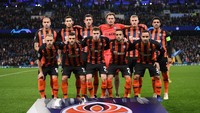Di Grup F, Shakhtar Donetsk harus ke Liga Europa setelah finis ketiga di belakang Manchester City dan Lyon. Di laga terakhir, Shakhtar ditahan imbang Lyon. Foto: Laurence Griffiths/Getty Images