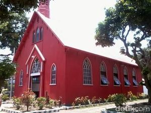 Gereja Merah Probolinggo, Cagar Budaya Ikonik Bersejarah di Jawa Timur Gereja Merah Probolinggo, Cagar Budaya Ikonik Bersejarah di Jawa Timur