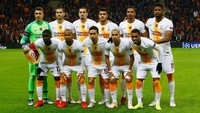 Di Grup D, tiket ke Liga Europa jadi milik Galatasaray. Meski kalah dari Porto di laga terakhir, Galatasaray finis ketiga karena di saat bersamaan Lokomotiv Moskow kalah dari Schalke. Foto: Osman Orsal/Reuters