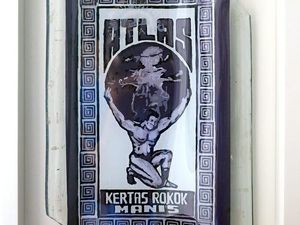 25 Lukisan Genteng Kaca Karya Rendra Kurniawan Dipajang di Yogyakarta