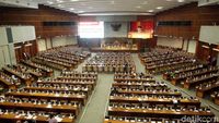 Hasil Sidang Paripurna Penutupan, DPR Sahkan 3 UU dan Anggota LPSK