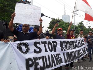 Warga Waduk Sepat Demo, Minta Polisi Tak Lakukan Kriminalisasi