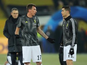 Tinggalkan Juventus, Mandzukic Sempat Ribut dengan Ronaldo? Tinggalkan Juventus, Mandzukic Sempat Ribut dengan Ronaldo?