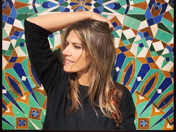 Ini Politikus Yunani Paling Cantik, Dari Jurnalis Kini Jadi Anggota Parlemen