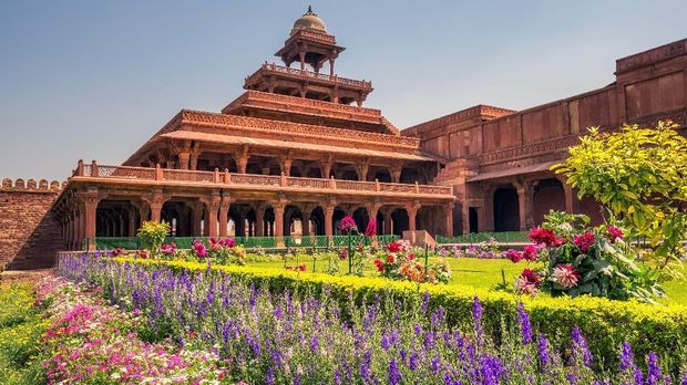 Menjelajahi Eksotisme Tersembunyi di Agra