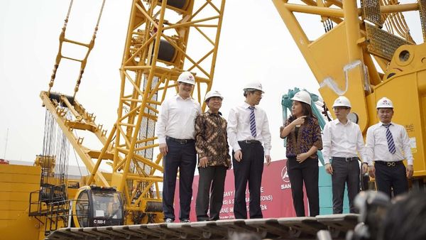 Ini Crane Jumbo Buatan Sany