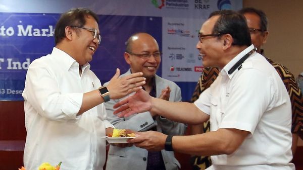 Menteri Rudiantara Hadiri Munas Asosiasi IoT