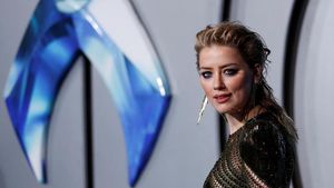 Amber Heard, Putri Atlantis Mantannya Iron Man