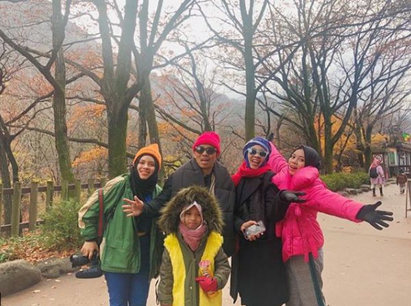 7 Keseruan Keluarga Gen Halilintar Saat Traveling