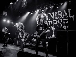 Gitaris Band Metal Ini Ditangkap Polisi karena Merampok