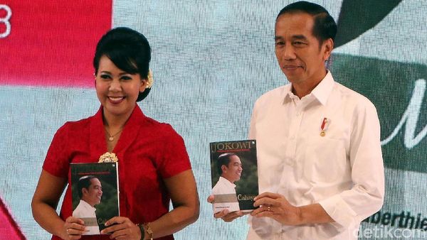 Jokowi Hadiri Peluncuran Buku Jokowi Menuju Cahaya
