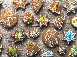 Gunakan 5 Bahan Ini Untuk Percantik Kue-kue Kering