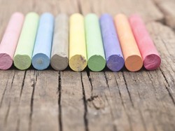 Sedang Tren Video Makan Kapur di Instagram, Untuk Apa?