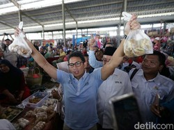 Belanja Pare, Gula Jawa dan Tahu, Sandi Juga Dapat Kopiah di Kebumen