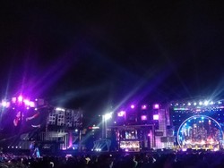 Bawakan Burung Camar, Cita Citata Terlempar ke Era 90-an di HUT Transmedia