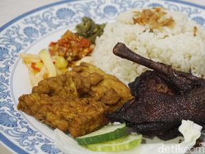 Mantul! Nasi Bebek dan Salted Egg Chicken Bowl di Sini Mantul! Nasi Bebek dan Salted Egg Chicken Bowl di Sini