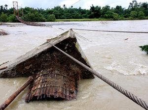 Jembatan Gantung Putus, Dua Desa di Aceh Kini Terpisah