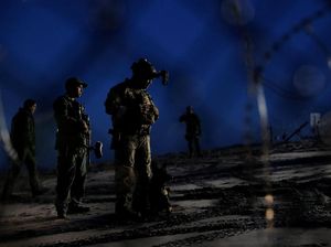 Mayat Bocah 7 Tahun Ditemukan di Gurun Terpencil AS, Diduga Imigran Ilegal Mayat Bocah 7 Tahun Ditemukan di Gurun Terpencil AS, Diduga Imigran Ilegal