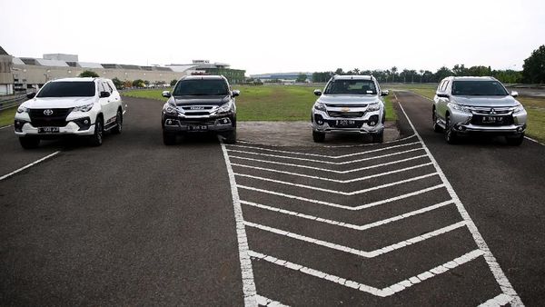 Irit-iritan Fortuner, Pajero Sport Dkk