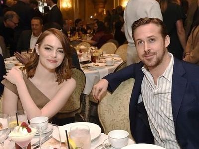 Keseruan  Emma Stone Saat Makan Bareng Ryan Gosling dan Andrew Garfield