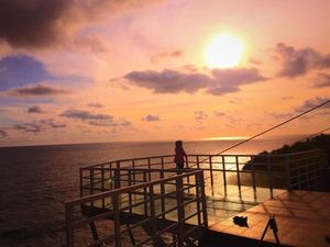 Teras Kaca Hingga Aneka Pantai Indah di Gunungkidul Teras Kaca Hingga Aneka Pantai Indah di Gunungkidul