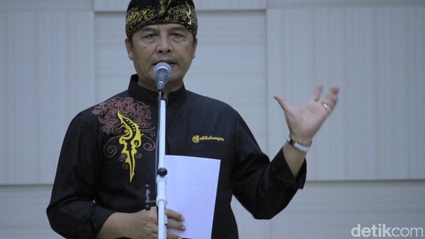 Bupati Bandung Dadang M Naser Bupati Bandung Dadang M Naser