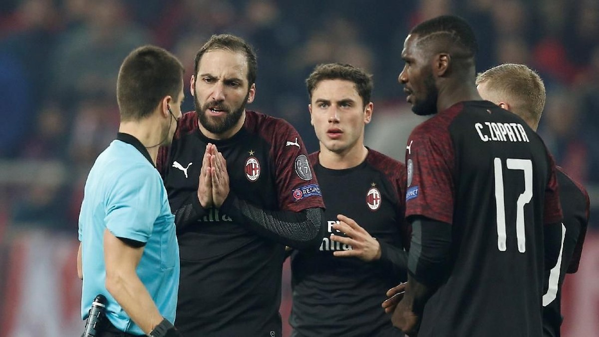 AC Milan tersingkir dari Liga Europa (Foto: Costas Baltas/Reuters)