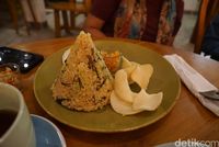 Nasi goreng ikan asin (Shinta/detikTravel)