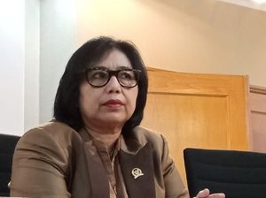 Kreator Hoax Surat Suara Pose 2 Jari, TKN: Artinya Jelas Kan? Kreator Hoax Surat Suara Pose 2 Jari, TKN: Artinya Jelas Kan?