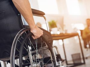 Gara-gara Makan Kari Ayam, Pria Ini Alami Koma dan Lumpuh Total