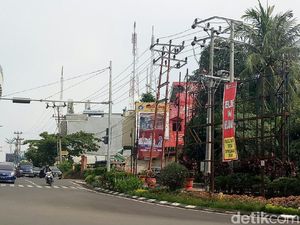 Rugi Sampai Rp 5 M, Pemkot Palembang Segel 146 Reklame Bandel