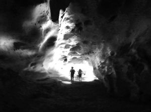 Jelajahi Pedalaman Kalimantan, Andang Iskandar Jepret Momen Unik