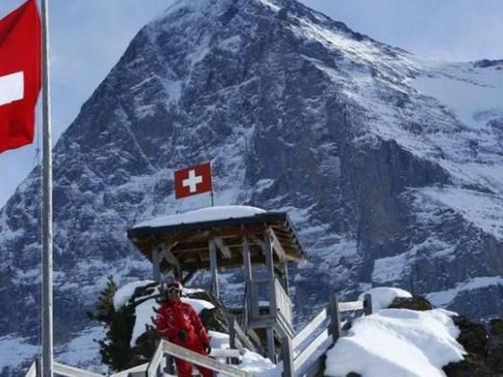 Bak di Film, Salju Rasa Cokelat Turun di Swiss Bak di Film, Salju Rasa Cokelat Turun di Swiss