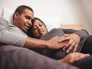 5 Alasan Kehamilan Pengaruhi Aktivitas Seks