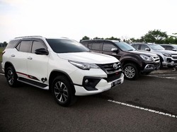 Fortuner, Pajero Cs Diadu, Siapa yang Paling Irit BBM?
