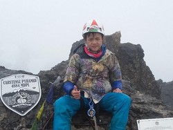 Rahasia Bocah 11 Tahun Mendaki 7 Puncak Tertinggi Indonesia