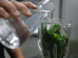 Kehabisan Obat, Pasien HIV di Venezuela Manfaatkan Daun Jati Belanda