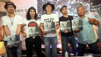 Aksi Slank di Pameran Buku Foto Tanpa Batas